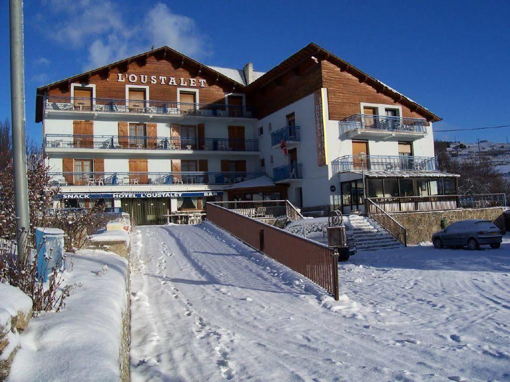 Hotel L'Oustalet Font-Romeu-Odeillo-Via Exterior foto
